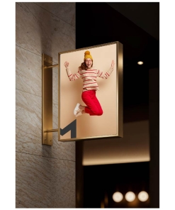 Mainoskyltit Pleksilevy